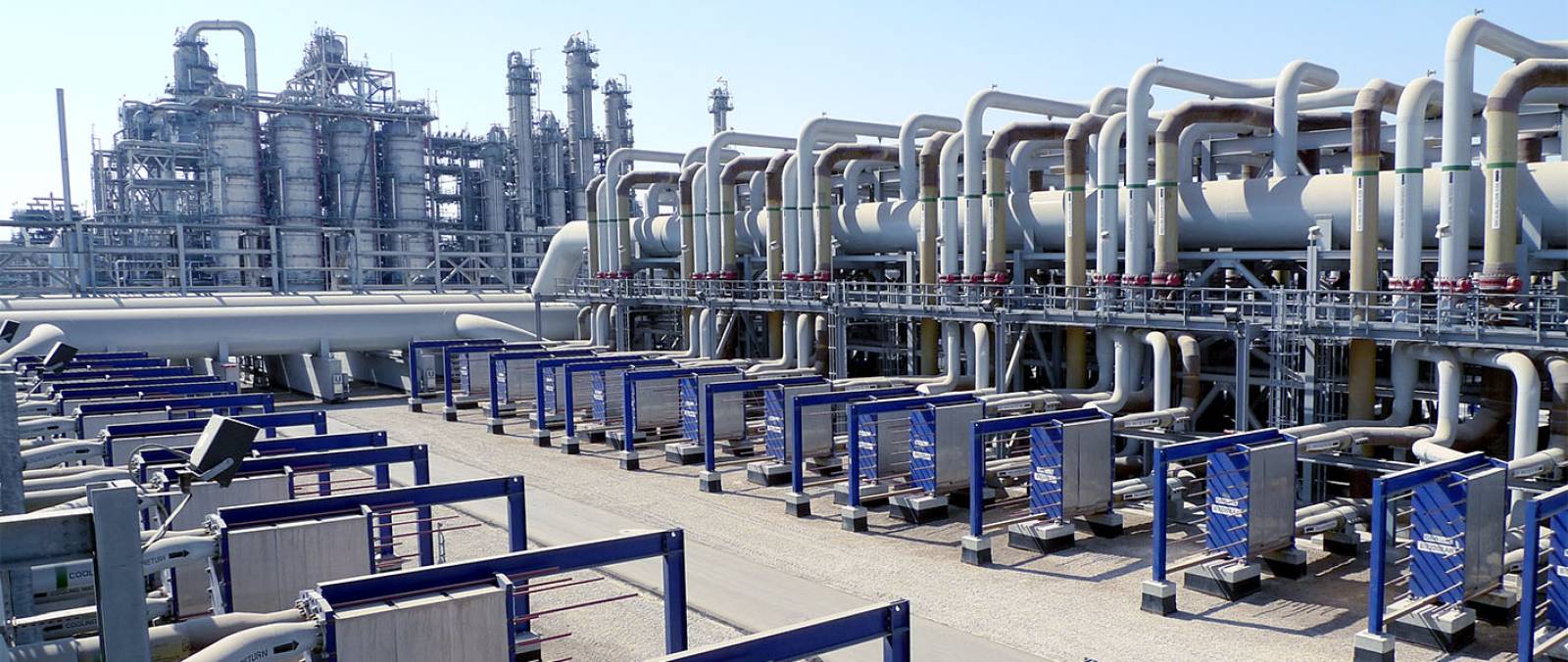Pétrochimie : Injection de produits secondaires dans une ligne de production.