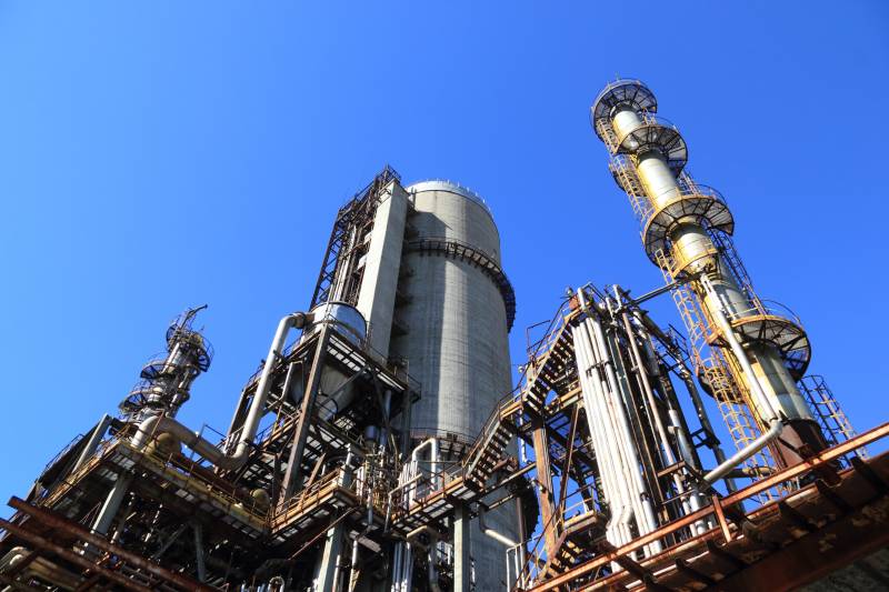 Pétrochimie : Digitalisation des formulaires papier pour la génération des livrables lors des prestations